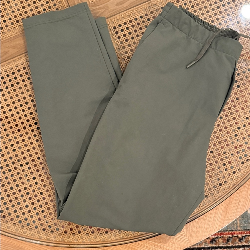lululemon athletica Men's Forest Green Joggers